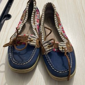 Sperry shoes